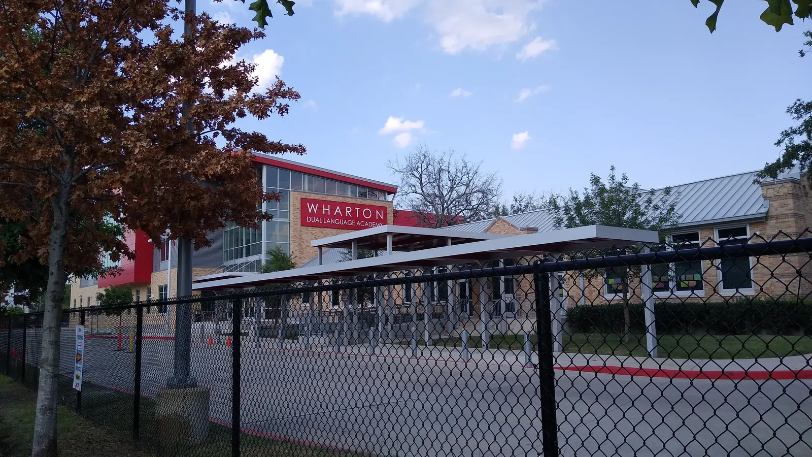 Çok Dilli Üstün Zekâlılar ve Yeteneklileri Görmek: Dil Düzeyi ile Potansiyel Nasıl Ayrılır?